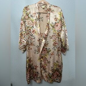 EUC Sz M Victoria's Secret Pink Floral Robe Only